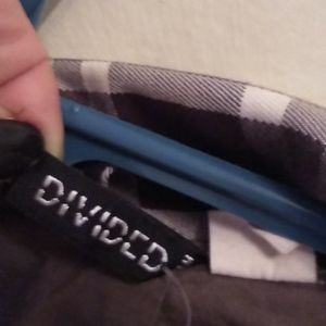 Dividend patterned jacket nwot